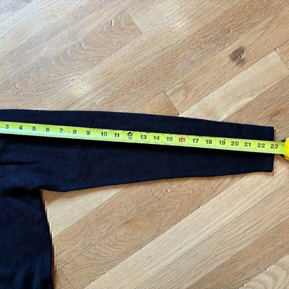 Vintage Carole Little Knitwear Cardigan embroidered floral knot button detailing - Picture 6 of 10